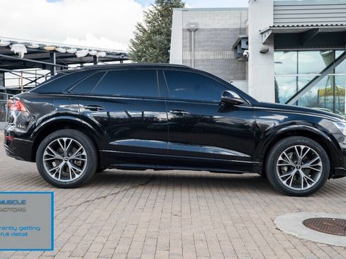 Used 2021 Audi Q8 Premium w/ Black Optic Package image 5