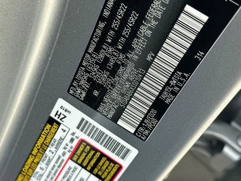 Used 2025 Lexus TX 500h AWD w/ Technology Package image 37