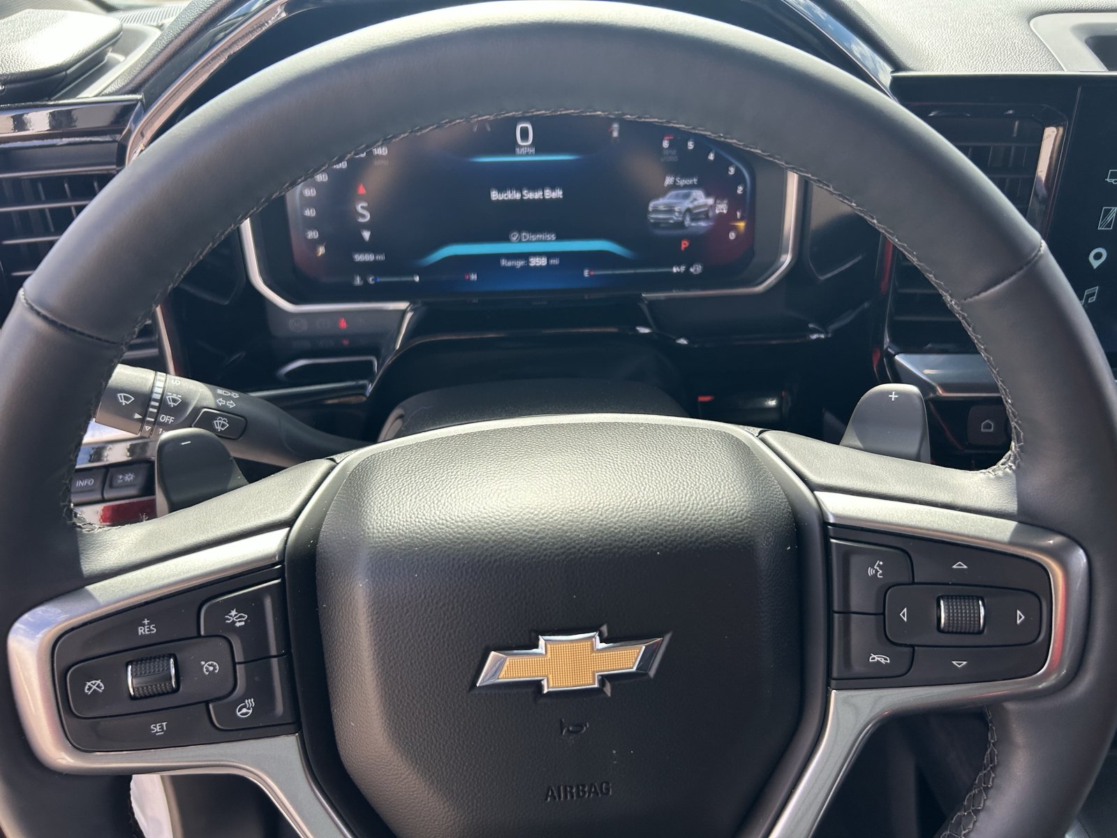 Certified 2026 Chevrolet Silverado 1500 LTZ AWD/4WD image 16