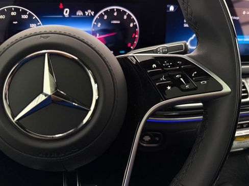 New 2026 Mercedes-Benz Maybach GLS 600 4MATIC image 28