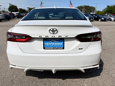 Used 2021 Toyota Camry SE FWD image 27