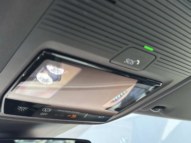 Used 2023 Volkswagen ID.4 Pro RWD image 24