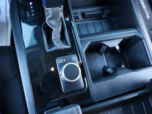 Used 2024 Toyota Tundra SR5 image 27