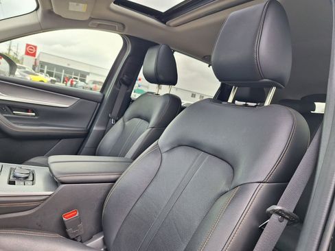 Used 2025 MAZDA CX-70 3.3 Turbo w/ Preferred Package image 11