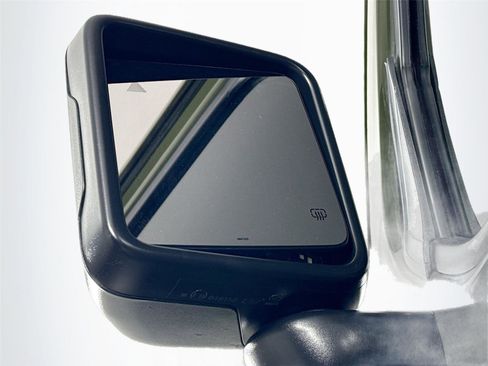 Used 2023 Jeep Wrangler Unlimited Rubicon 392 w/ Xtreme Recon 35" Tire Package image 5