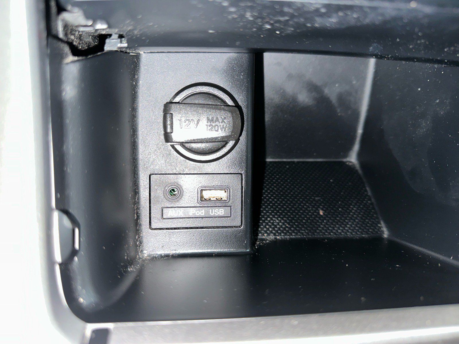 Used 2016 Hyundai Elantra SE FWD image 26