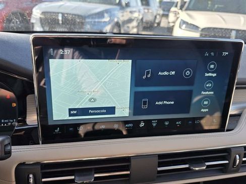 New 2026 Lincoln Corsair Premiere image 9