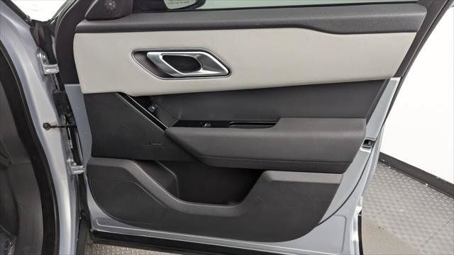 Used 2024 Land Rover Range Rover Velar Dynamic SE AWD/4WD image 21