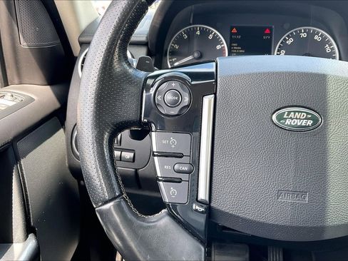Used 2015 Land Rover LR4 HSE LUX AWD/4WD image 19