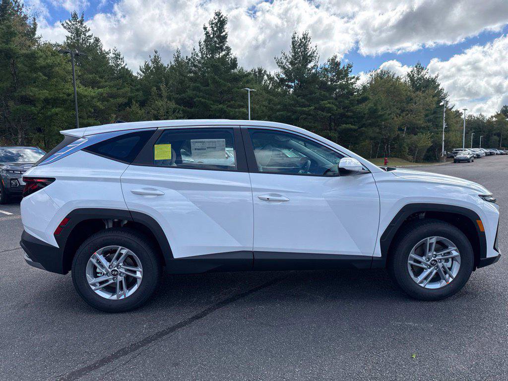 New 2026 Hyundai Tucson SE AWD/4WD image 6