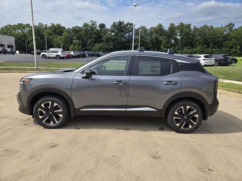 New 2026 Nissan Kicks SV w/ Cold Weather Package AWD/4WD image 5