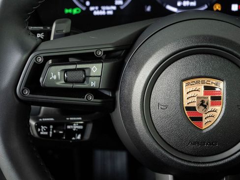 Used 2025 Porsche 911 Carrera S RWD image 10