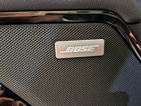 Used 2025 GMC Sierra 1500 AT4 image 11