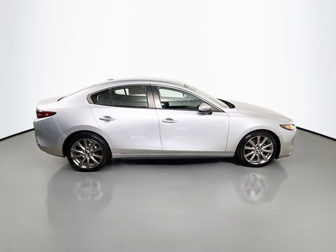 Used 2019 MAZDA MAZDA3 AWD Sedan w/ Preferred Package image 8