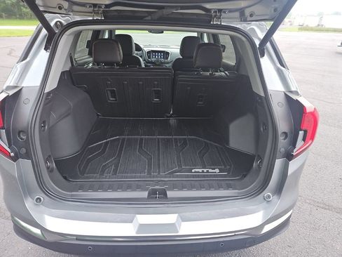 Used 2023 GMC Terrain AT4 w/ LPO, Floor Liner Package AWD/4WD image 25