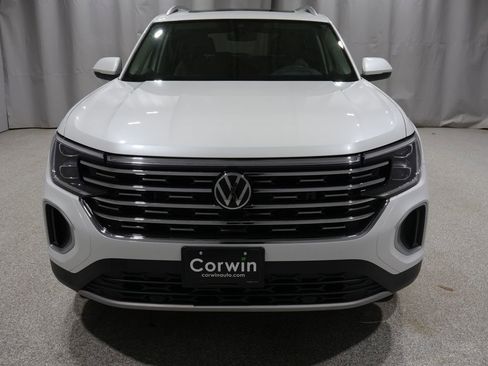 Used 2025 Volkswagen Atlas SEL AWD/4WD image 7