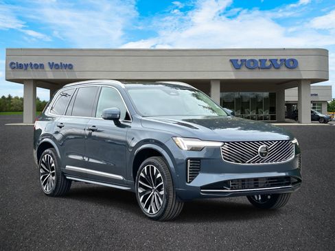 New 2026 Volvo XC90 B5 Ultra image 1