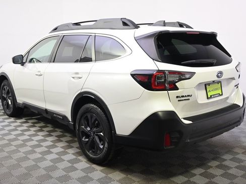 Used 2020 Subaru Outback Onyx Edition XT image 2