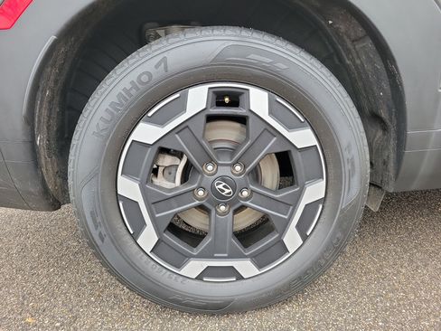 Used 2025 Hyundai Santa Fe SE image 24