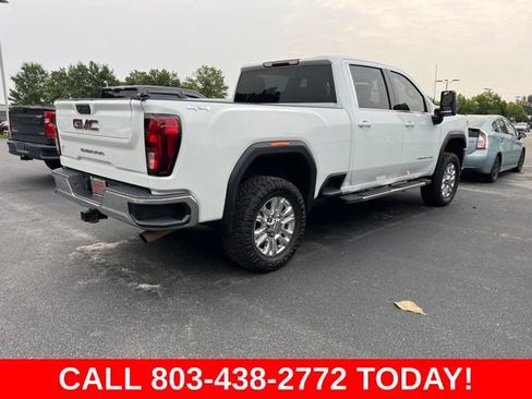Used 2022 GMC Sierra 2500 SLE w/ SLE Value Package; AWD/4WD image 2