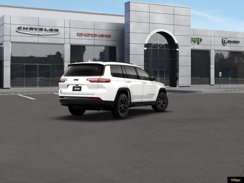 New 2026 Jeep Grand Cherokee L 2WD image 3