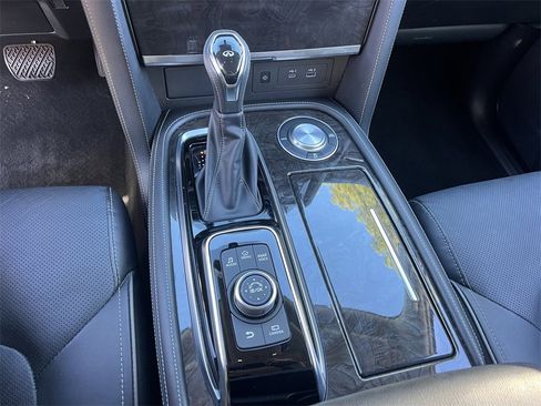 Used 2023 INFINITI QX80 Luxe w/ Cargo Package image 30