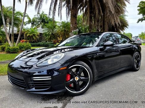 Used 2016 Porsche Panamera GTS image 13