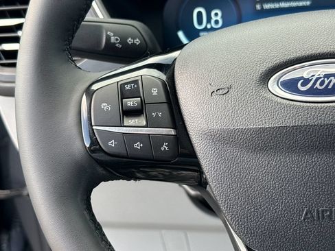 Used 2023 Ford Escape Platinum AWD/4WD image 15
