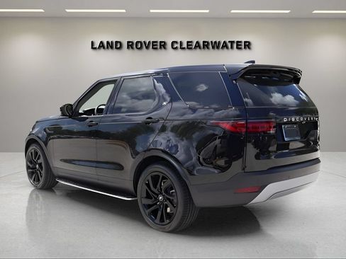 New 2025 Land Rover Discovery S AWD/4WD image 3