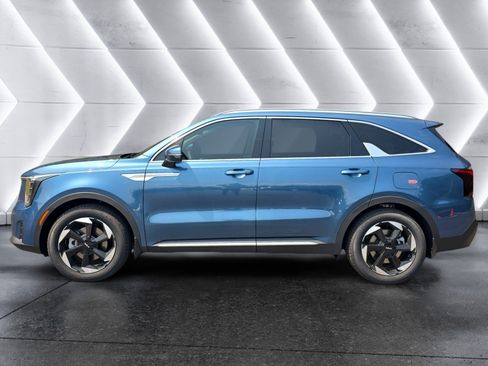 New 2026 Kia Sorento EX w/ EX Premium Package AWD/4WD image 2