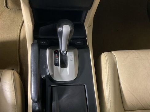 Used 2010 Honda Accord EX-L image 28