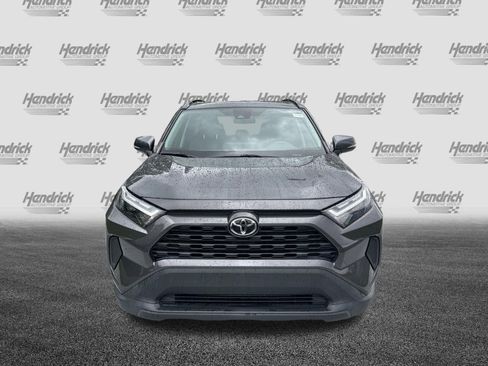 Certified 2022 Toyota RAV4 XLE w/ Convenience Package FWD image 3