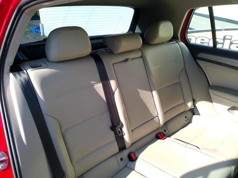 Used 2015 Volkswagen Golf TDI S FWD image 24
