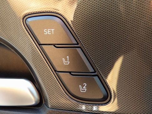 Used 2023 Hyundai Santa Fe Calligraphy image 15