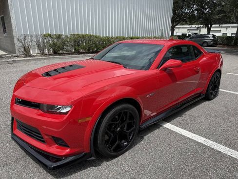 Used 2014 Chevrolet Camaro Z/28 RWD image 1