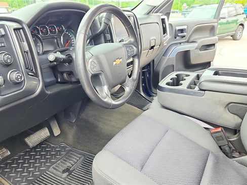 Used 2017 Chevrolet Silverado 1500 LT w/ True North Edition AWD/4WD image 9