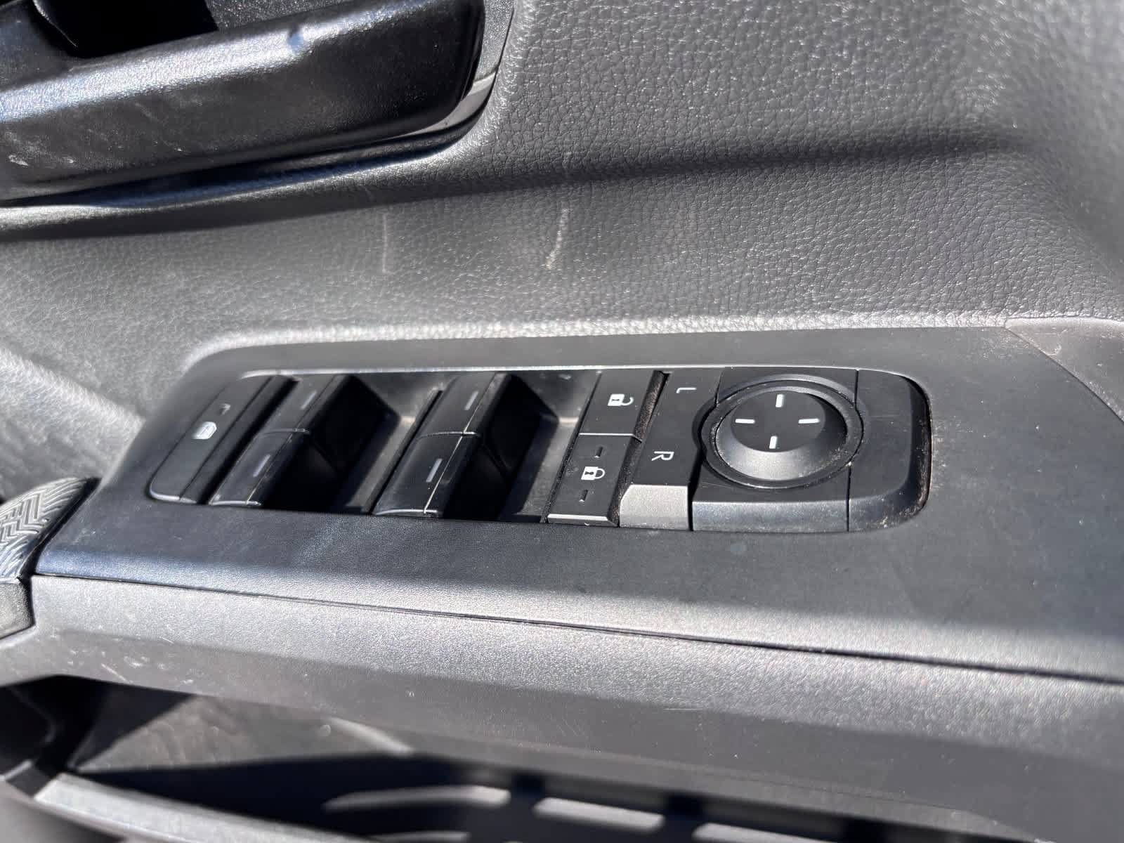 Used 2024 Toyota Tacoma SR5 RWD image 15