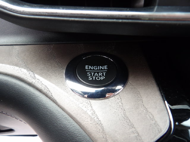 Certified 2023 Ford Explorer Platinum w/ Technology Package RWD image 15