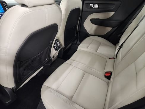New 2026 Volvo XC40 B5 Ultra w/ Protection Package Premier AWD/4WD image 30