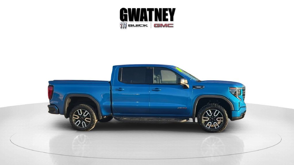 Used 2024 GMC Sierra 1500 AT4 w/ Technology Package AWD/4WD image 3