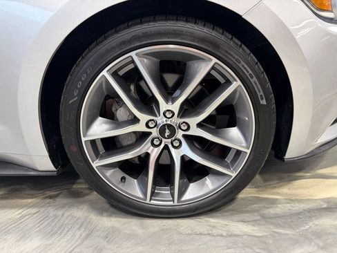 Used 2015 Ford Mustang GT Premium w/ Equipment Group 401A RWD image 24