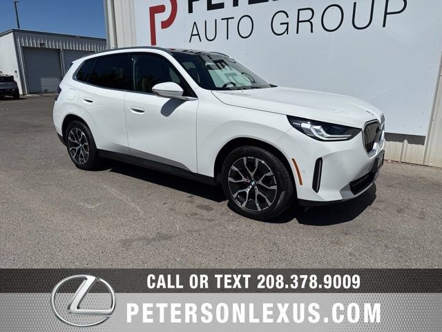 Used 2026 BMW X3 xDrive30i w/ Premium Package AWD/4WD image 1