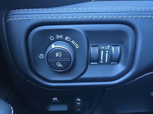 New 2026 RAM 1500 Limited image 61