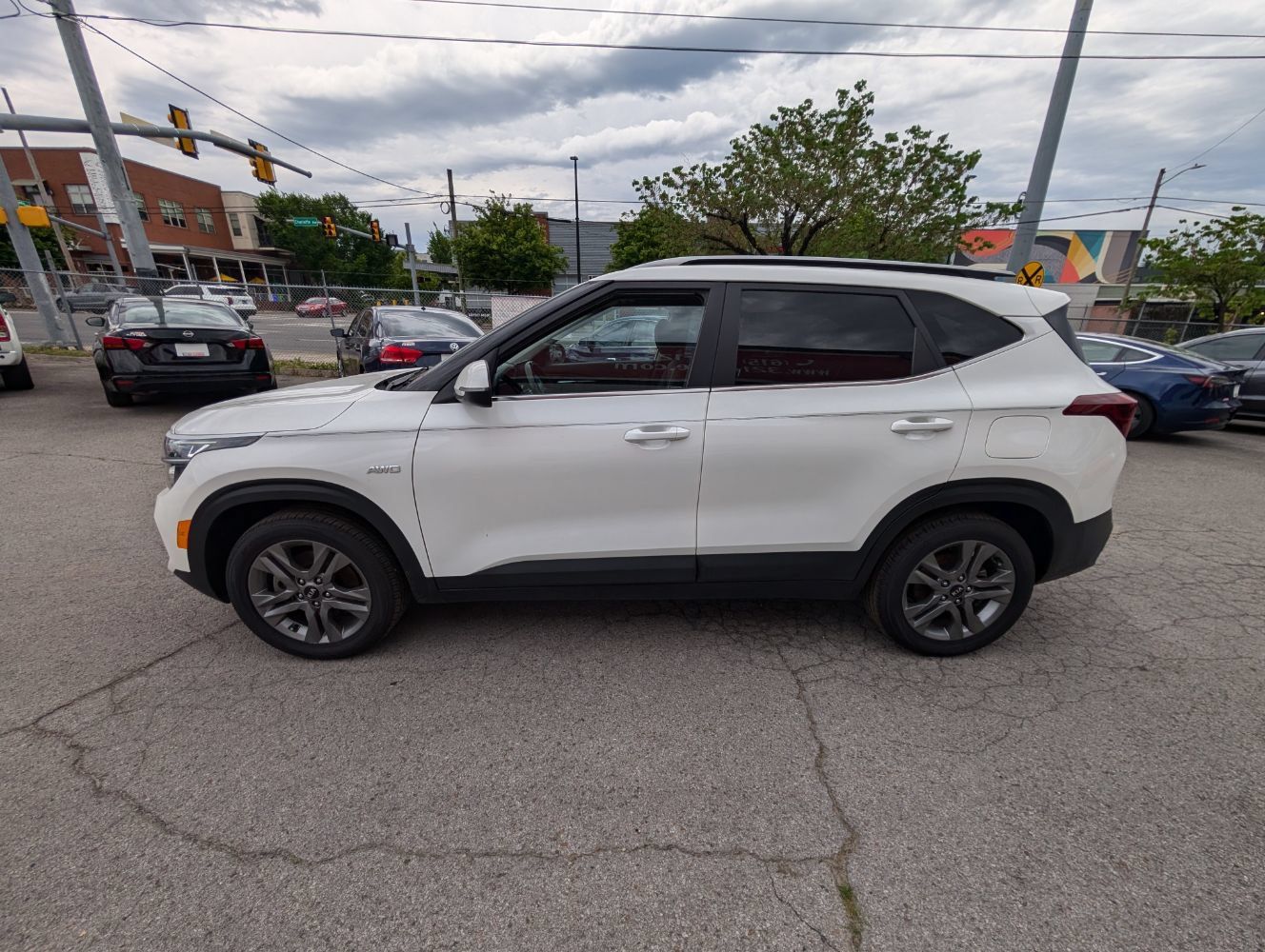 Used 2021 Kia Seltos S AWD/4WD image 9