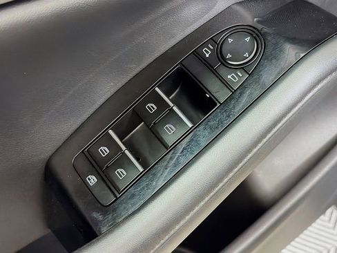 Used 2024 MAZDA MAZDA3 s image 20