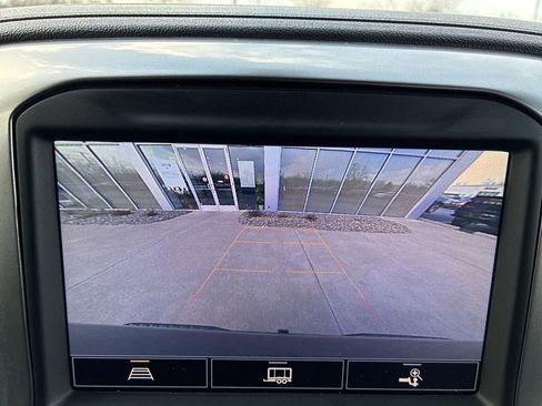 Used 2021 Chevrolet Silverado 1500 LT Trail Boss w/ Convenience Package II image 14