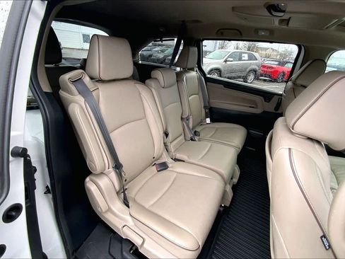 Used 2023 Honda Odyssey Elite image 19