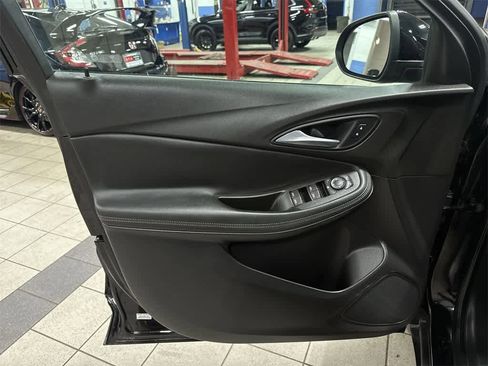 Used 2021 Buick Encore GX Preferred w/ Cold Weather Comfort Package image 28