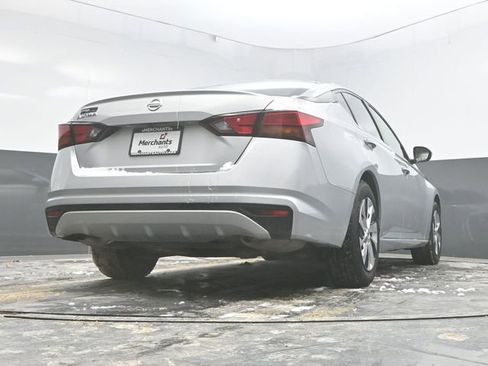 Used 2021 Nissan Altima 2.5 S image 35