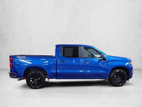 Used 2022 Chevrolet Silverado 1500 Custom image 5